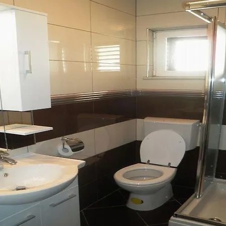 Lidija Hotel